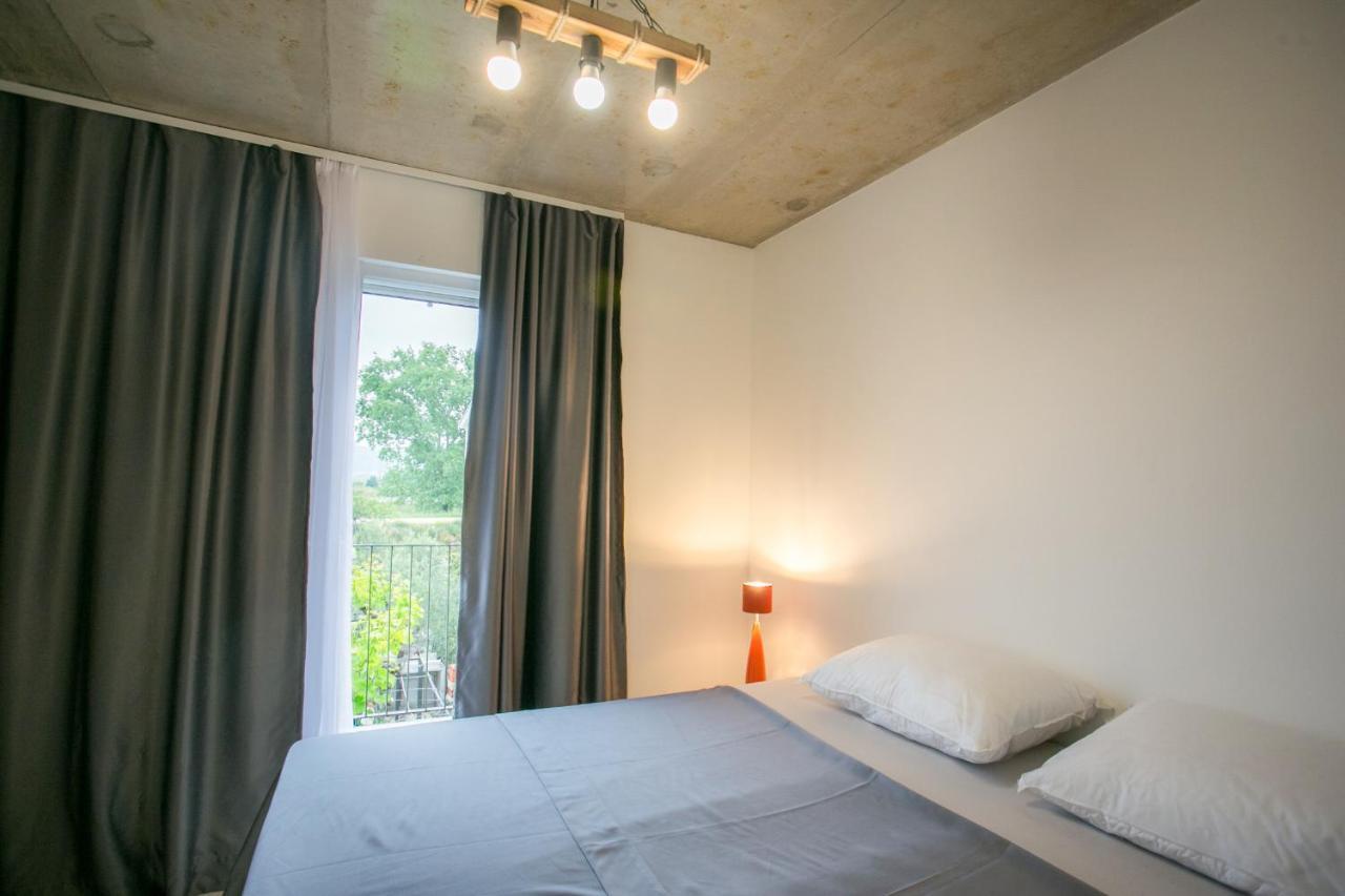 Апарт отель Kitehouse Usce Komin  Экстерьер фото